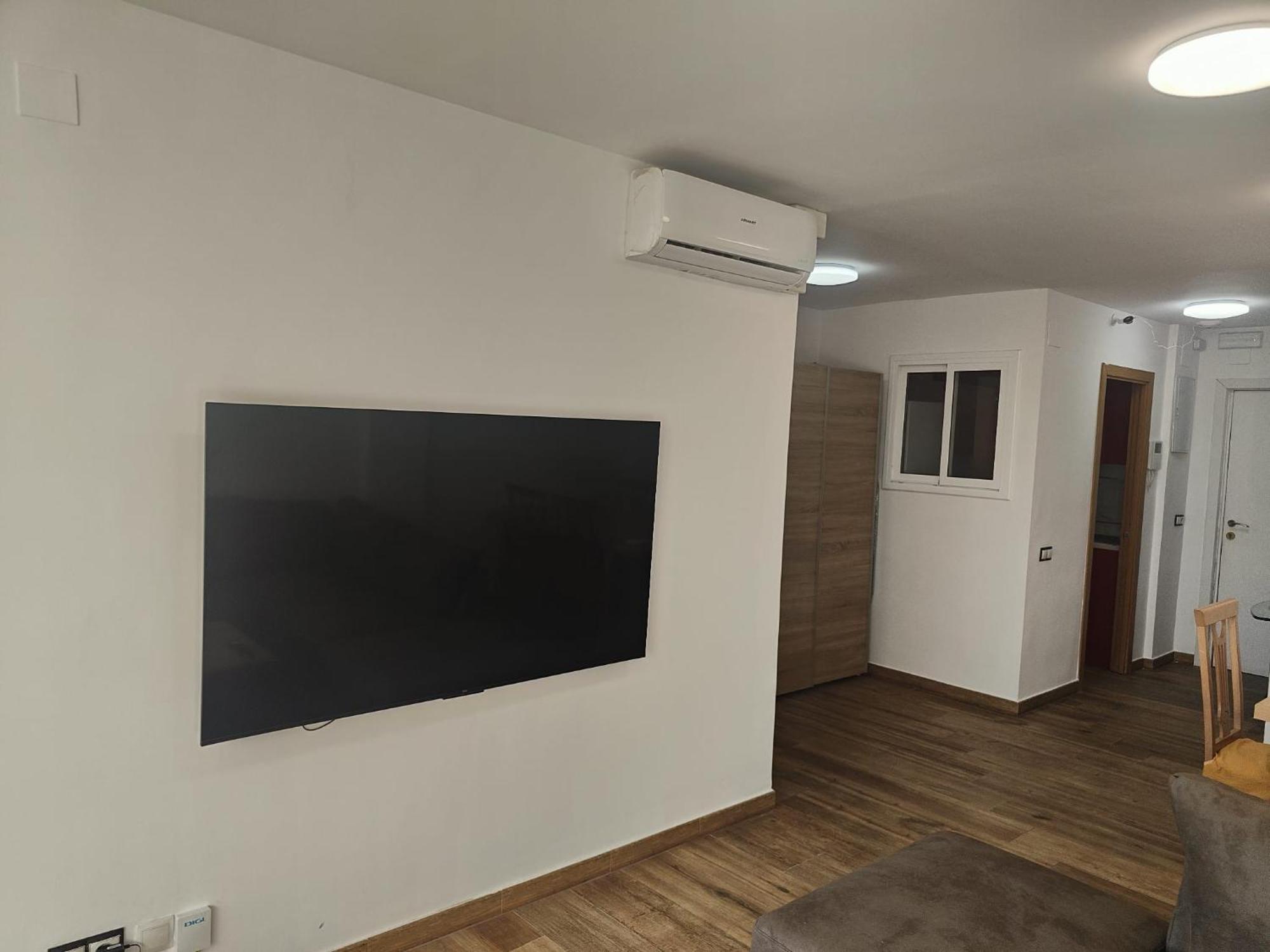 Apartamento Lovely Flat Fira Barcelona Exterior foto